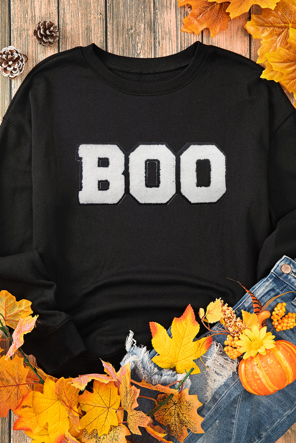 Black Chenille BOO Patched Pattern Crewneck Halloween Graphic Sweatshirt