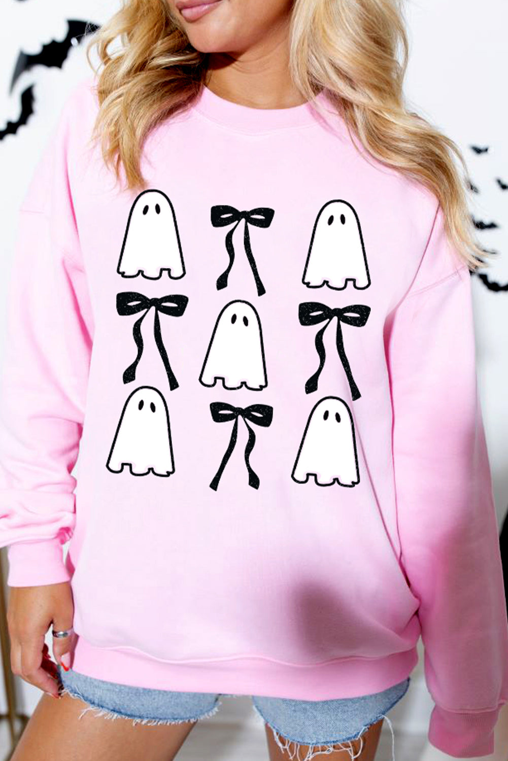 Pink Ghost Bowknot Print Drop Shoulder Halloween Graphic Sweatshirt